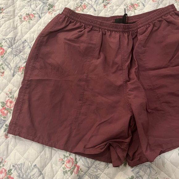 SOLD Men’s Patagonia Swim Shorts Size Large - Picture 2 of 9